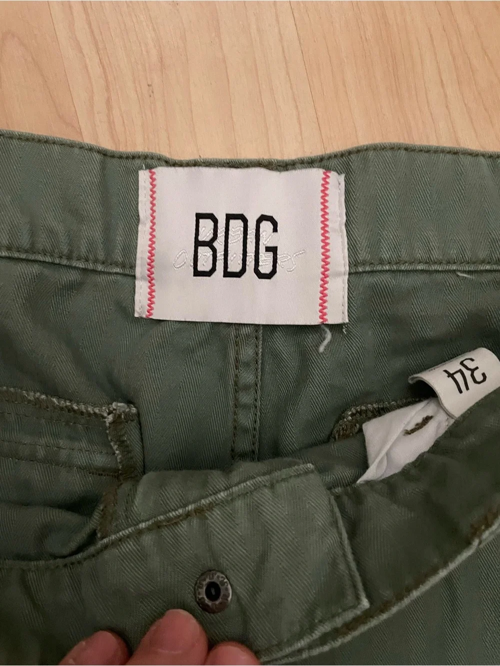 Urban Outfitters Men's BDG Olive Khaki Cargo Pants Size 34